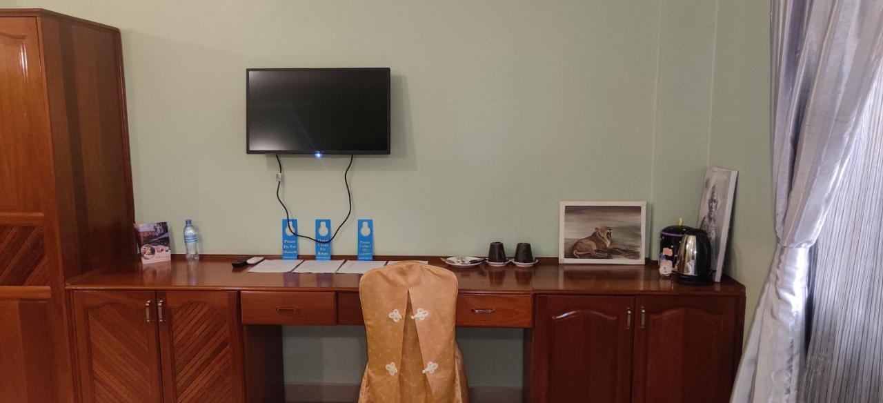Marombosa Summit Lodge מראה חיצוני תמונה