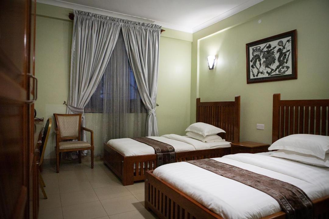 Marombosa Summit Lodge מראה חיצוני תמונה