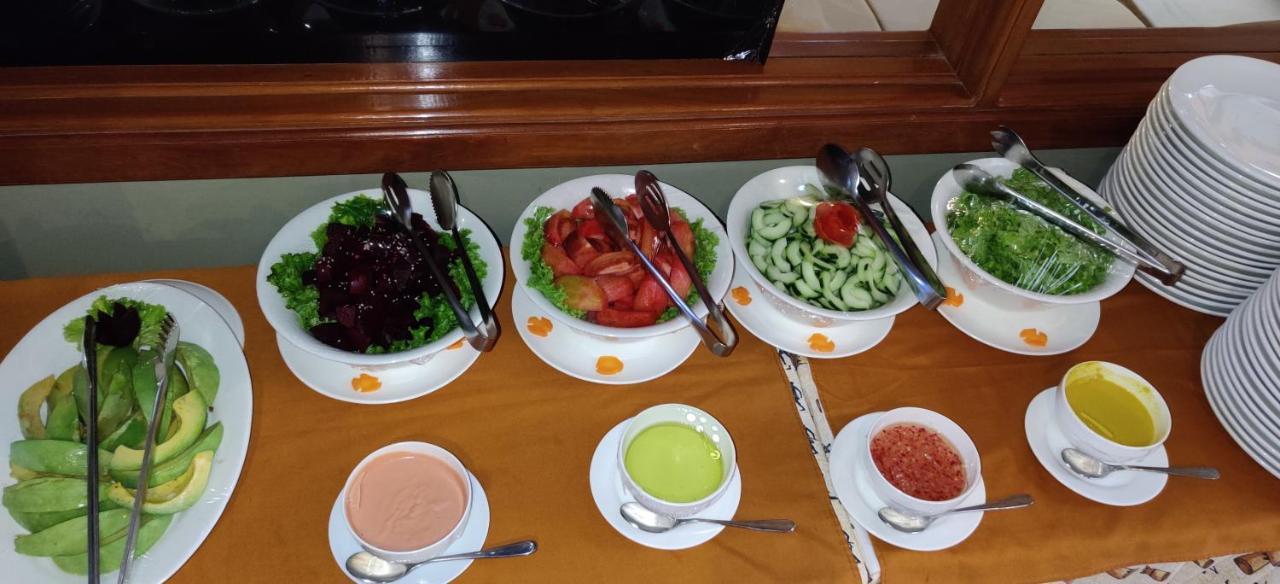Marombosa Summit Lodge מראה חיצוני תמונה